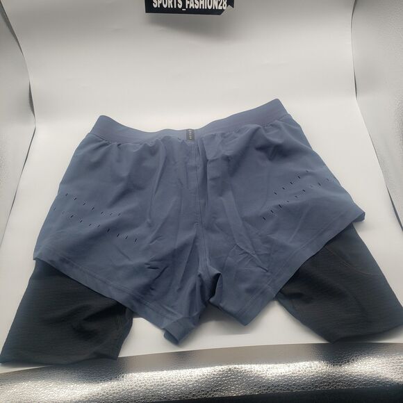 UNDER ARMOUR

UA Rush SmartForm 2-in-1 Shorts Size Medium - Picture 2 of 9